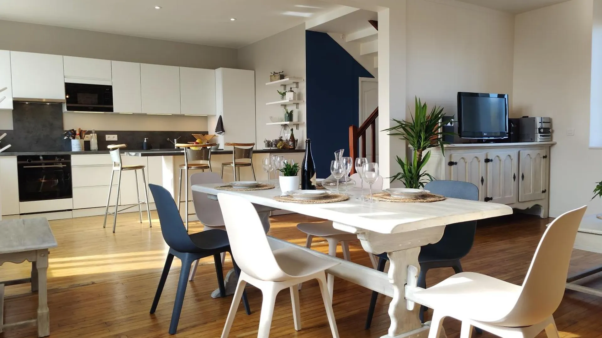 Holiday home Maison Avel Dro Plogoff